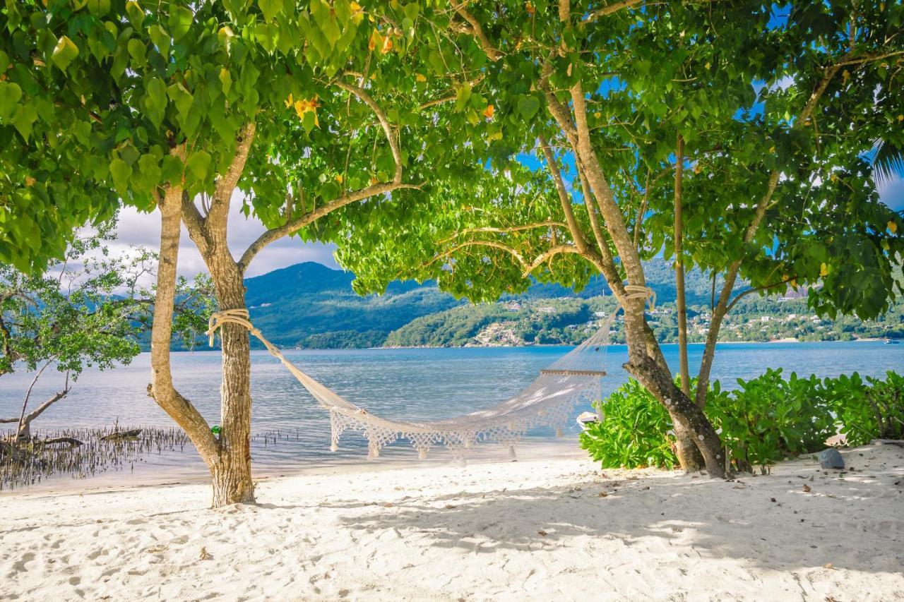 Pineapple Beach Villas Baie Lazare  エクステリア 写真