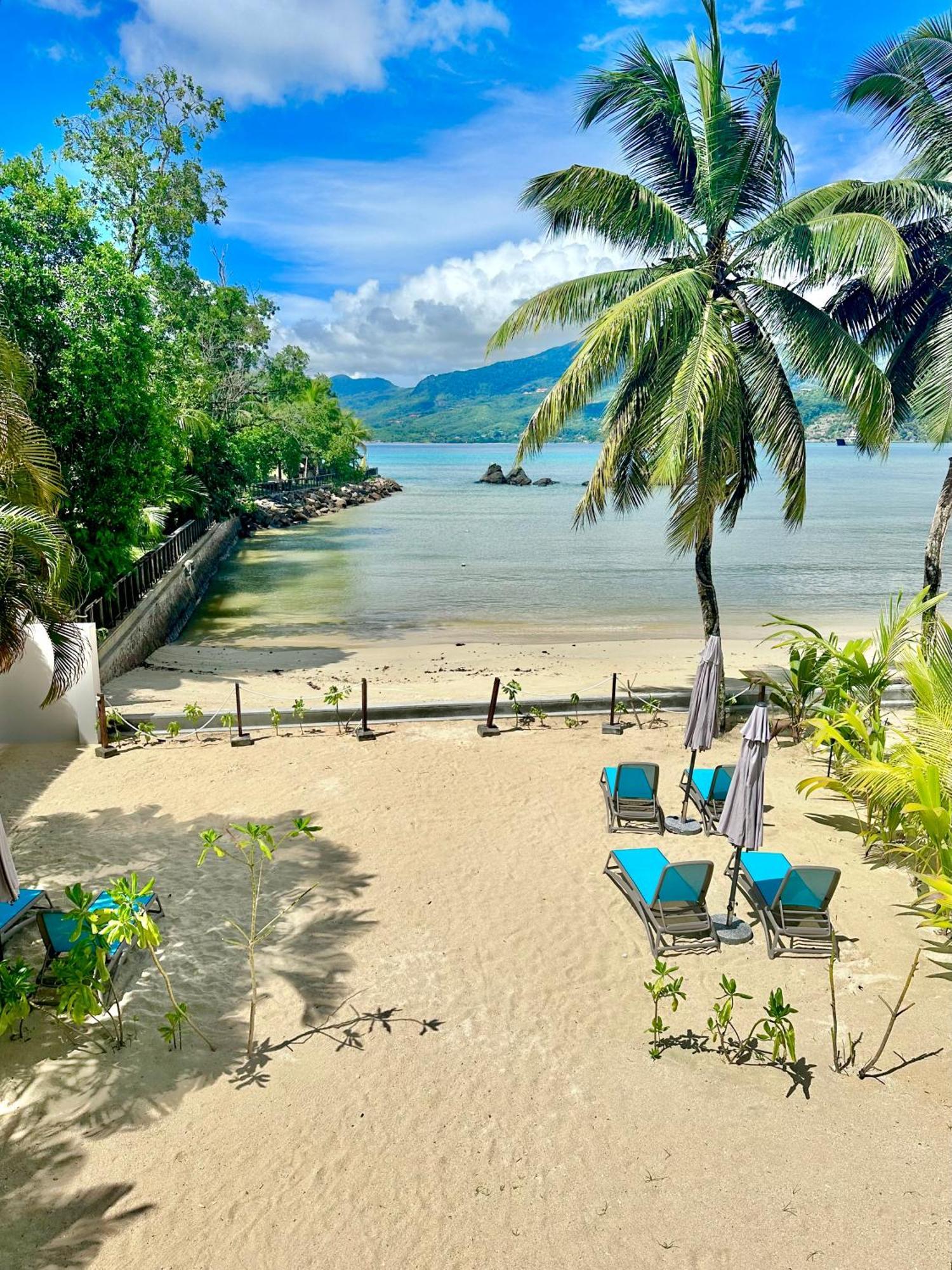 Pineapple Beach Villas Baie Lazare  エクステリア 写真