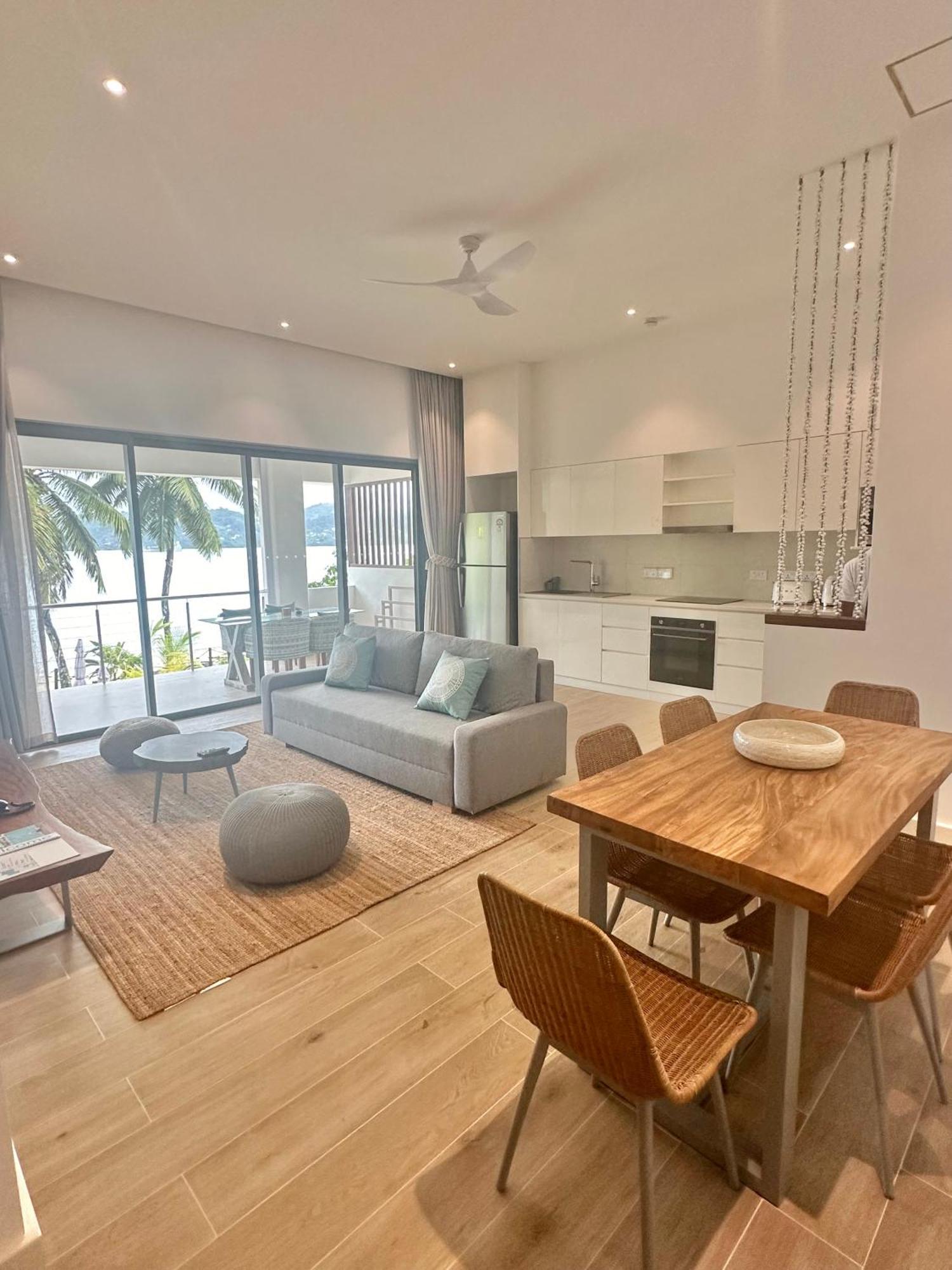 Pineapple Beach Villas Baie Lazare  エクステリア 写真