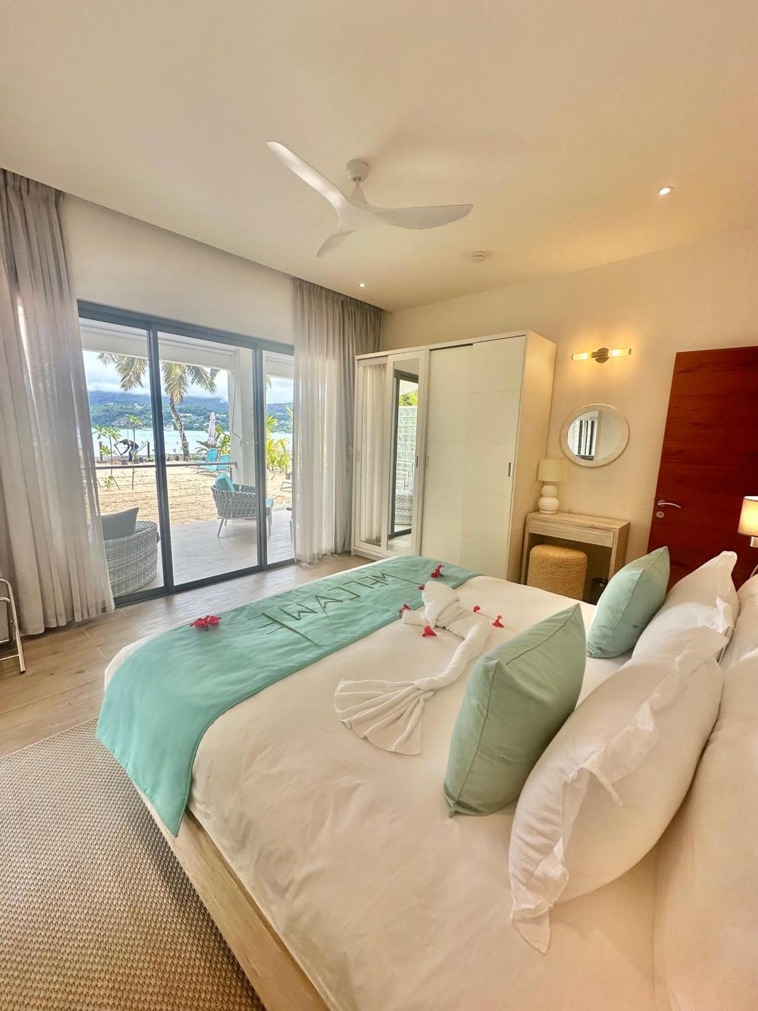 Pineapple Beach Villas Baie Lazare  エクステリア 写真
